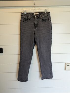 Abercrombie & Fitch Mid Rise Straight Jeans Curve Love 28 P Or 6 P Washed Black